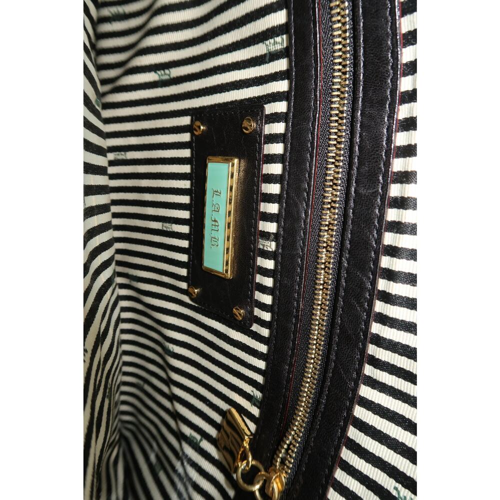 LAMB by Gwen Stefani Quilted Leather Fold-Over Clutch Black OS - Picture 9 of 14